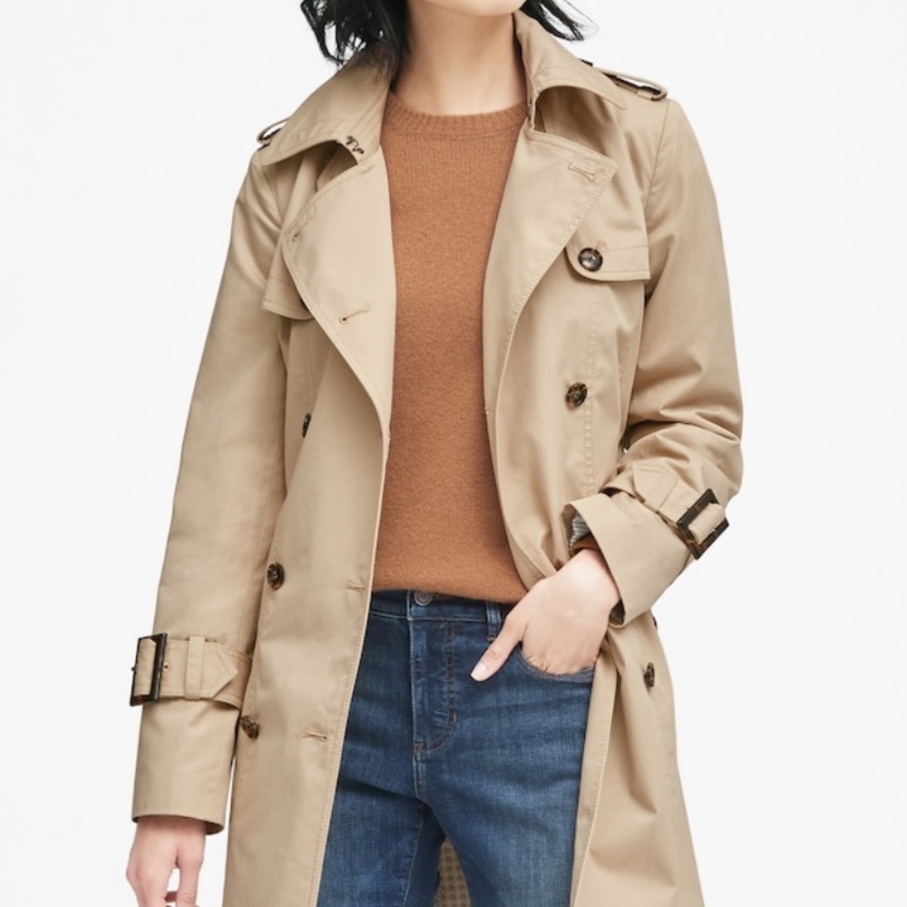 Banana Rep Water Resistant Classic Trench sz small